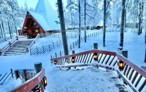 Snow cabin